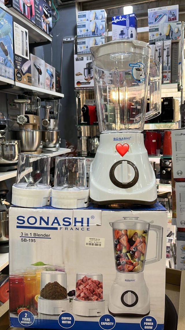 SONASHI  BLENDER EN PLASTIQUE 1.5L 600W SB-195
